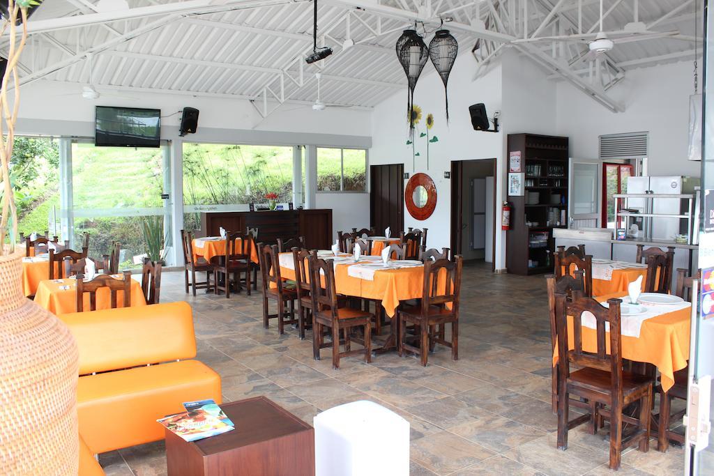 Sky Club Eco Hotel Belen de Umbria Ngoại thất bức ảnh